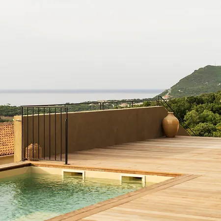 & Oradoro - Proche Ile Rousse