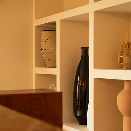 Lägenhetshotell & Oradoro - Proche Ile Rousse 4*