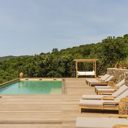 & Oradoro - Proche Ile Rousse