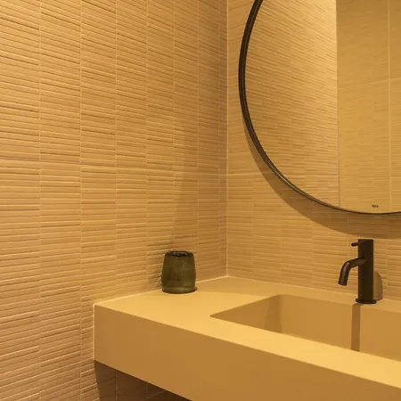 & Oradoro - Proche Ile Rousse