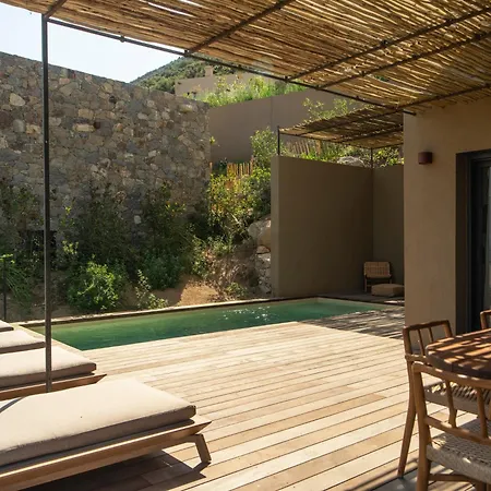 Oradoro - Nouvel Etablissement Hotel Belgodère
