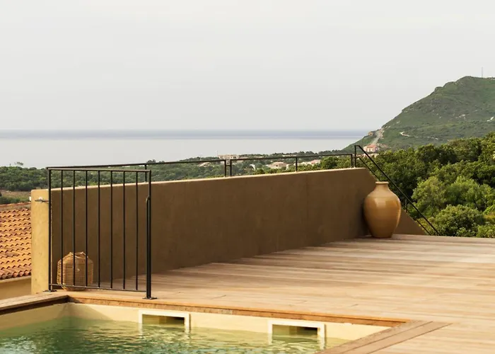 & Oradoro - Proche Ile Rousse