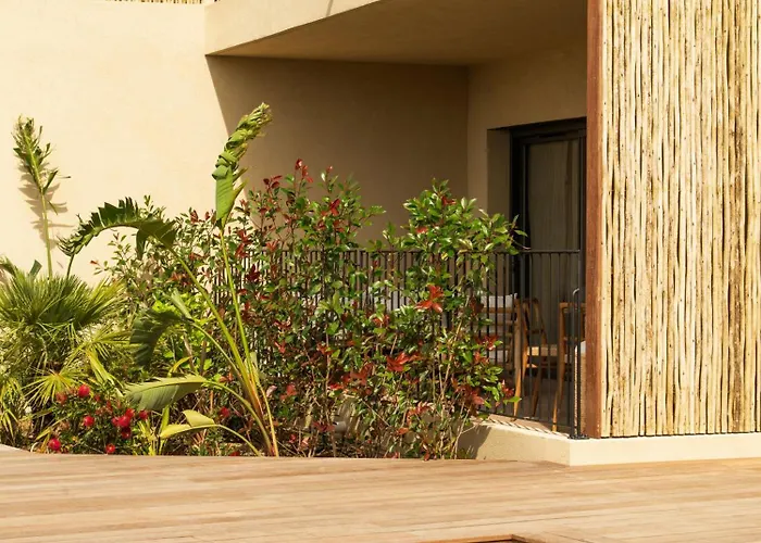 & Oradoro - Proche Ile Rousse