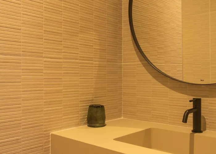 & Oradoro - Proche Ile Rousse