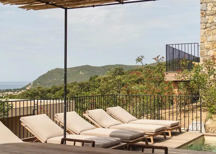 & Oradoro - Proche Ile Rousse Apartmanhotel